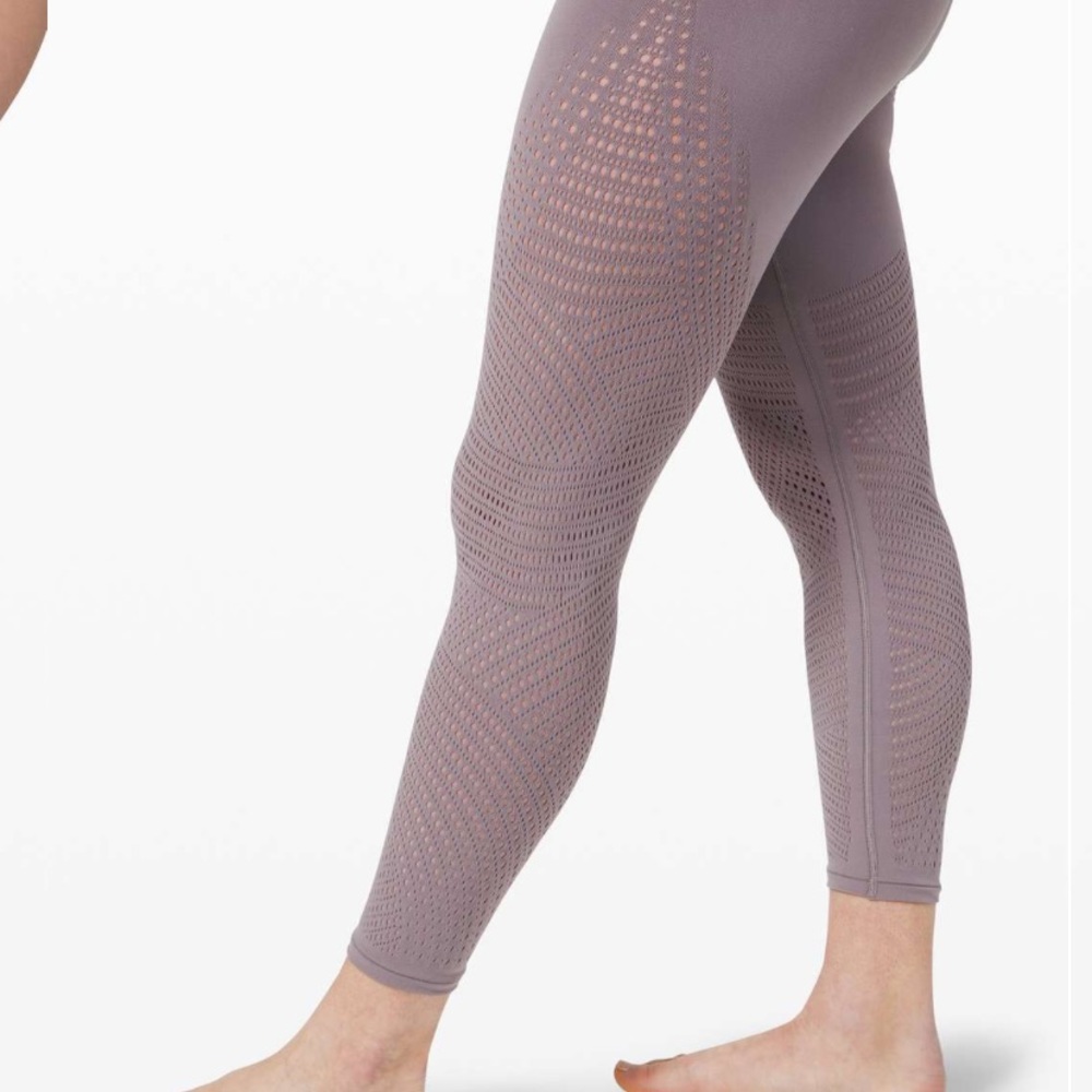 Lululemon Reveal Digi Rain Tights in Lunar Rock